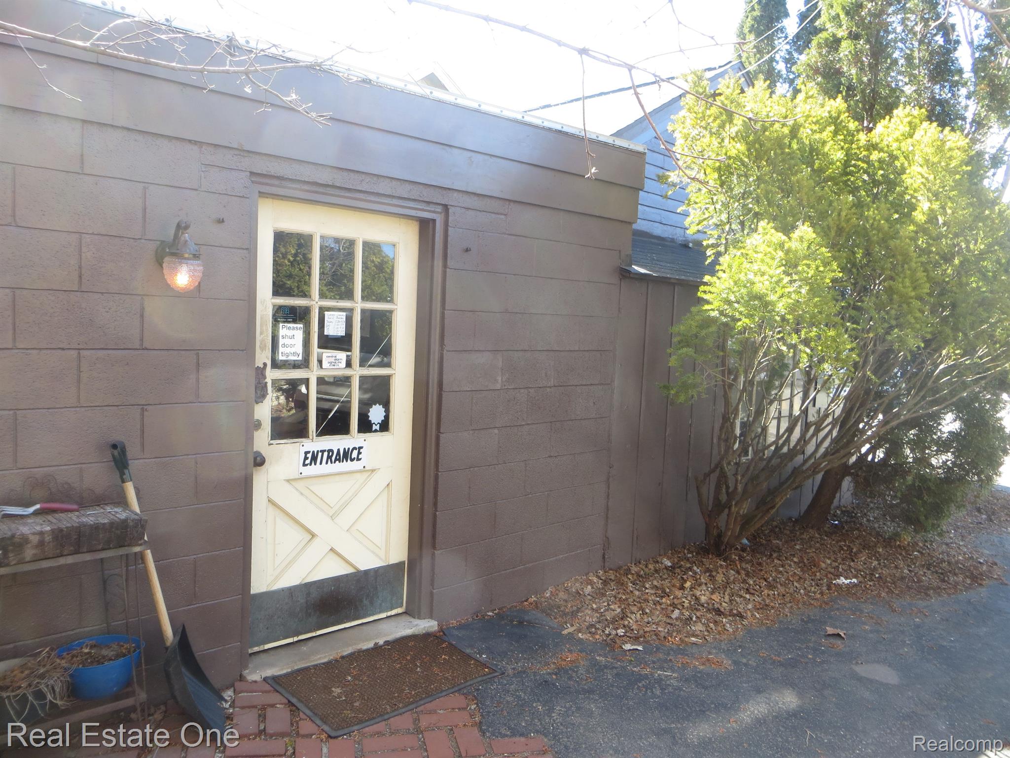 139 ROMEO RD
