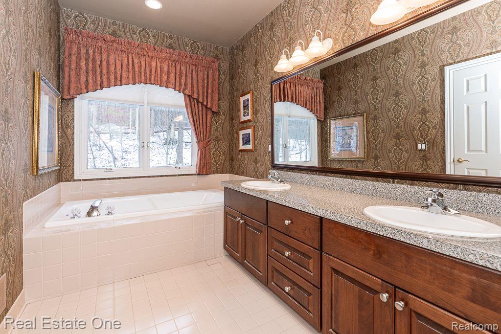 1150 Andante CRT