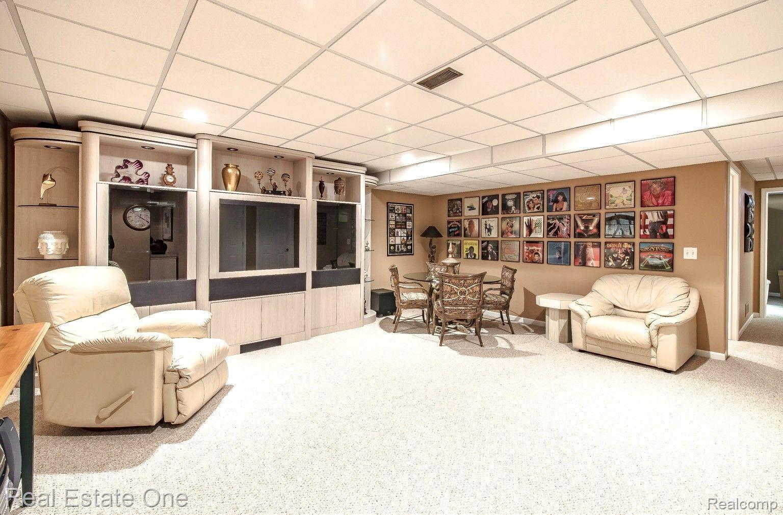 2039 Austin DR Unit 6