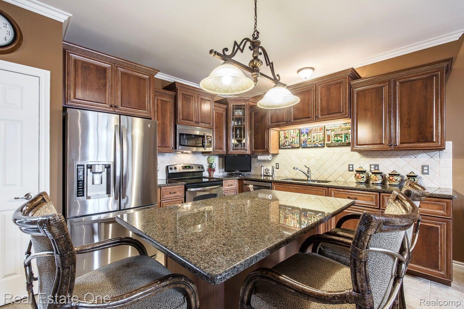 2039 Austin DR Unit 6