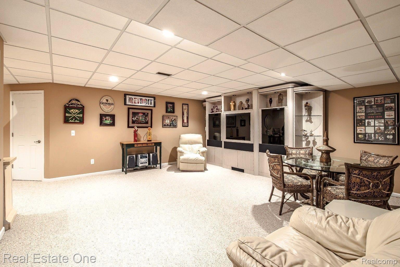 2039 Austin DR Unit 6