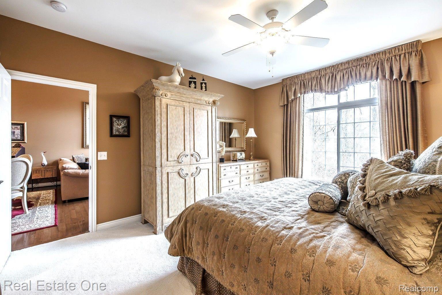 2039 Austin DR Unit 6