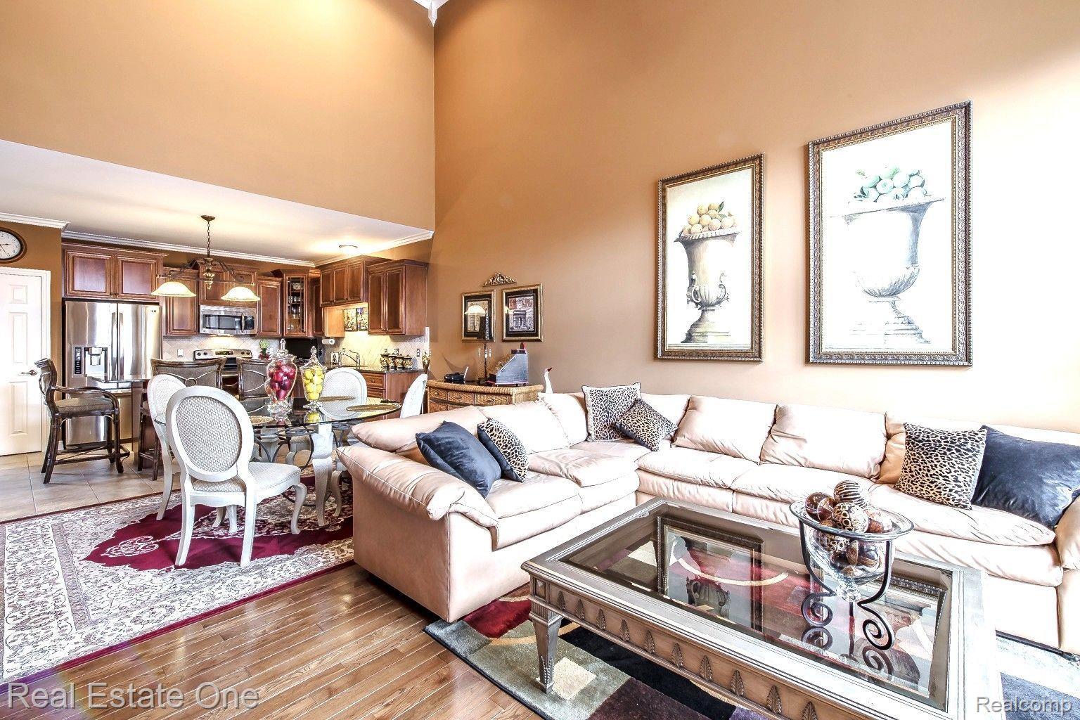 2039 Austin DR Unit 6