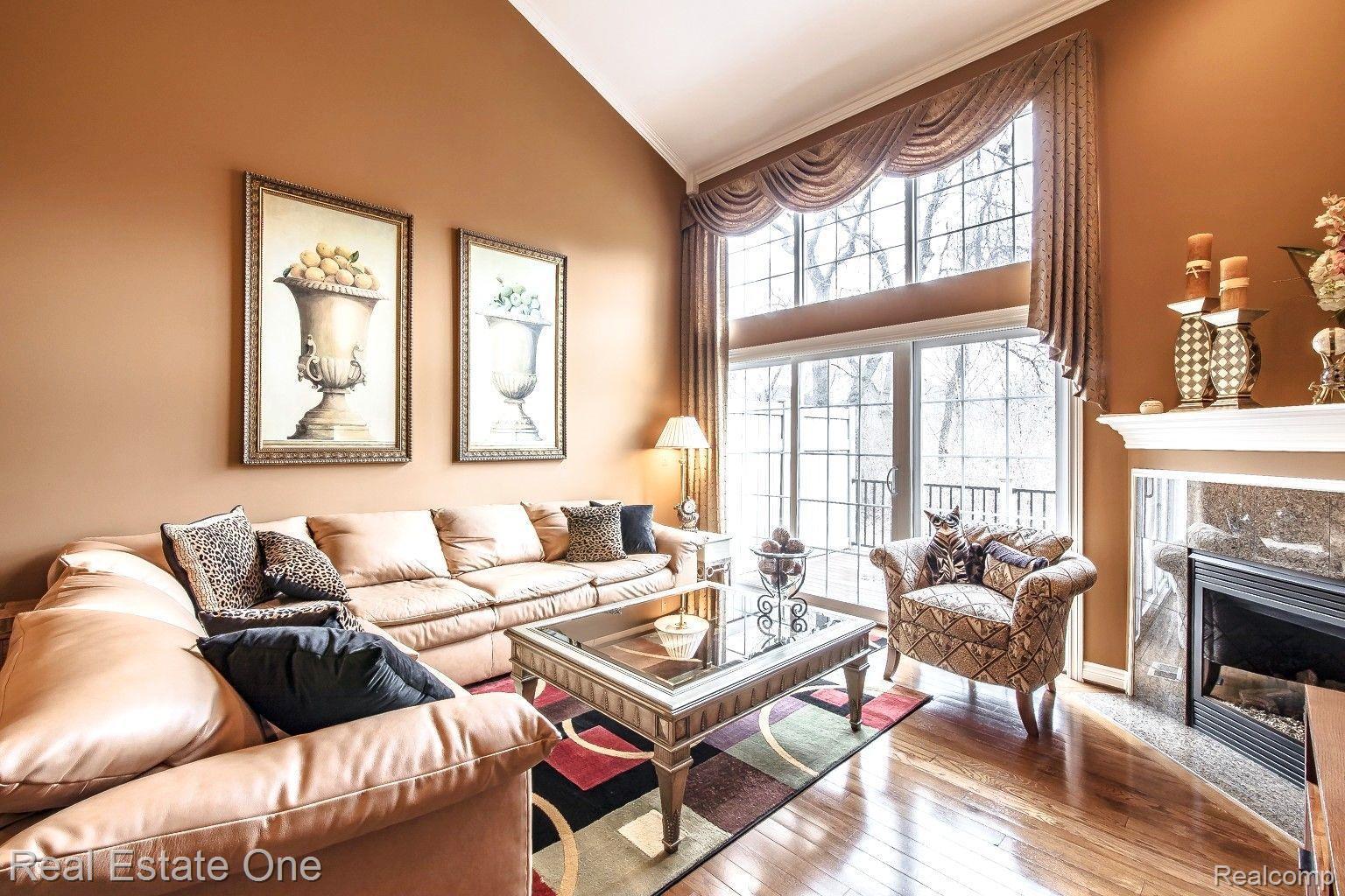 2039 Austin DR Unit 6