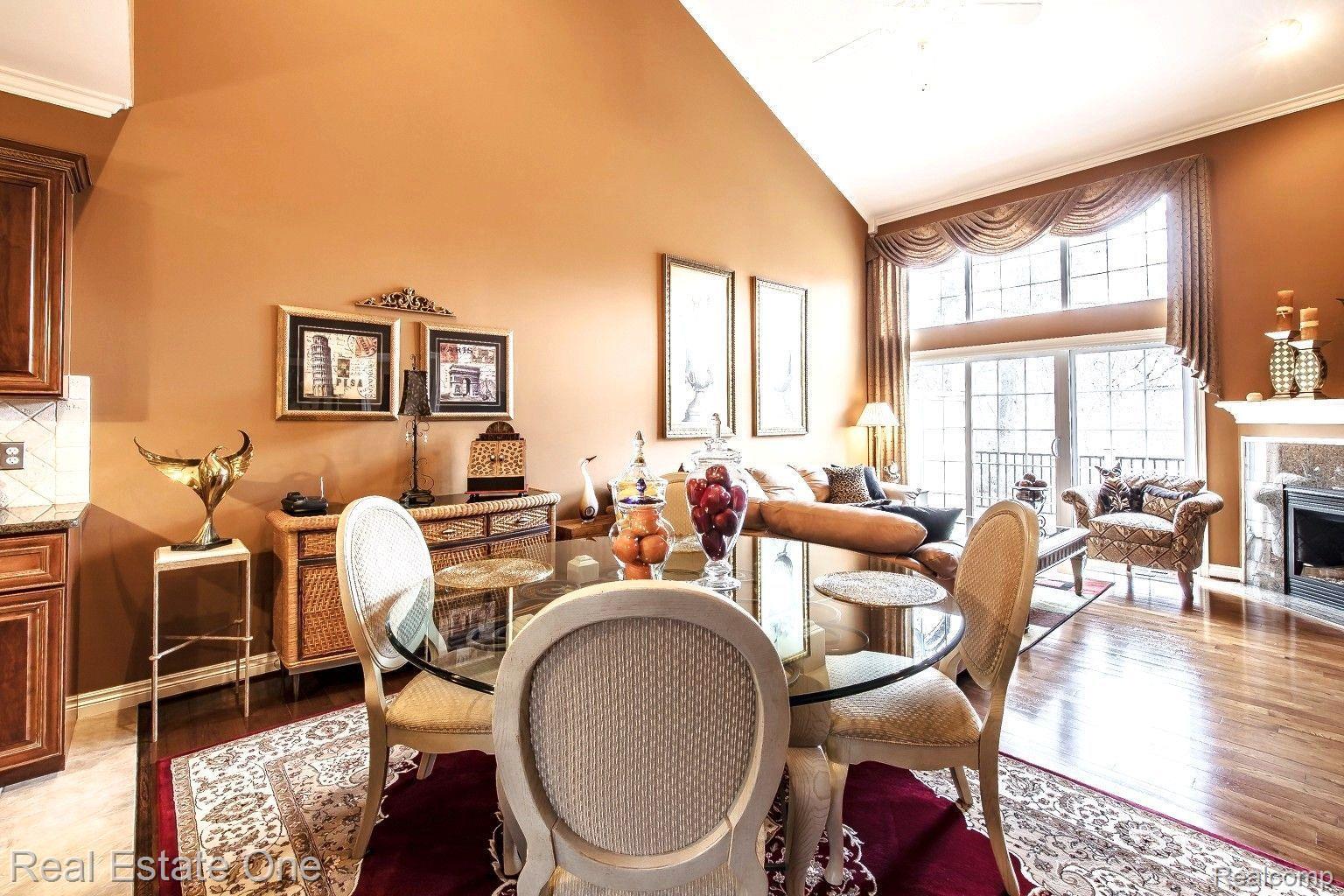 2039 Austin DR Unit 6