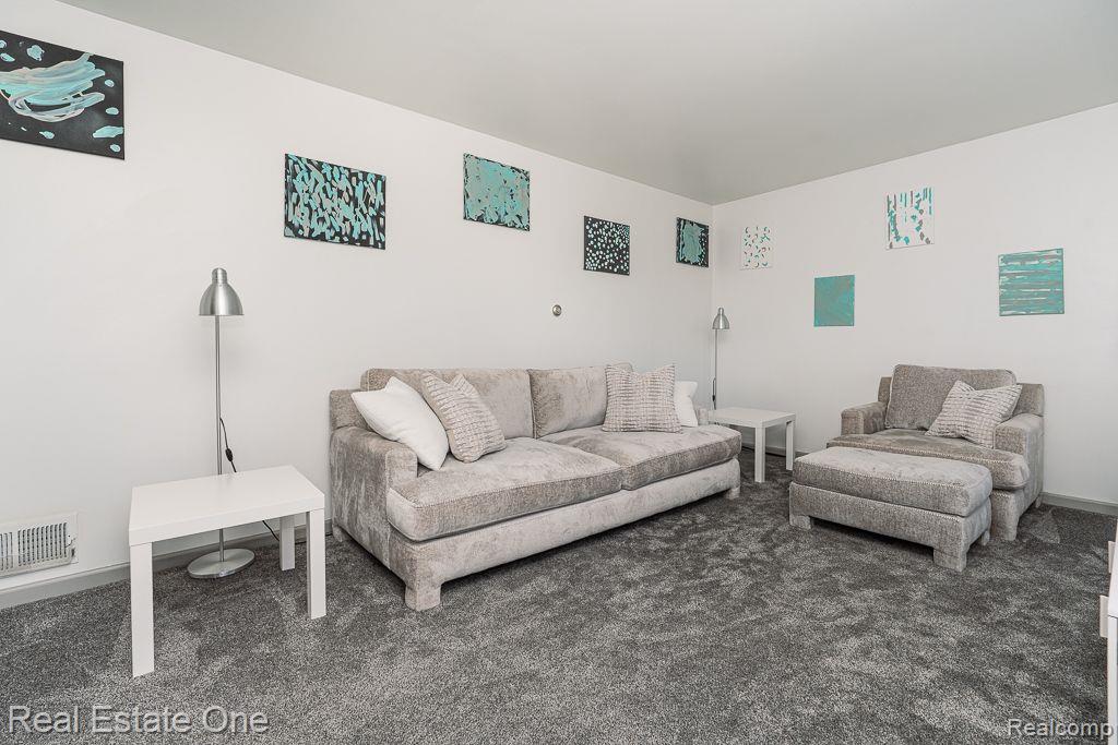 2475 CULBERTSON AVE