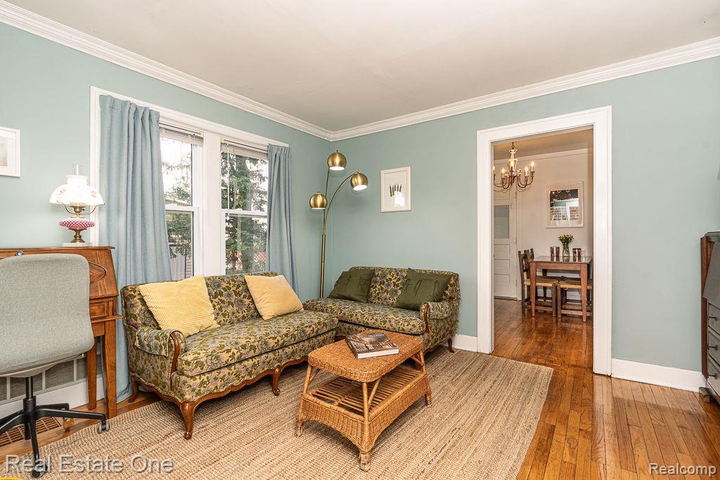 525 ARDMORE DR
