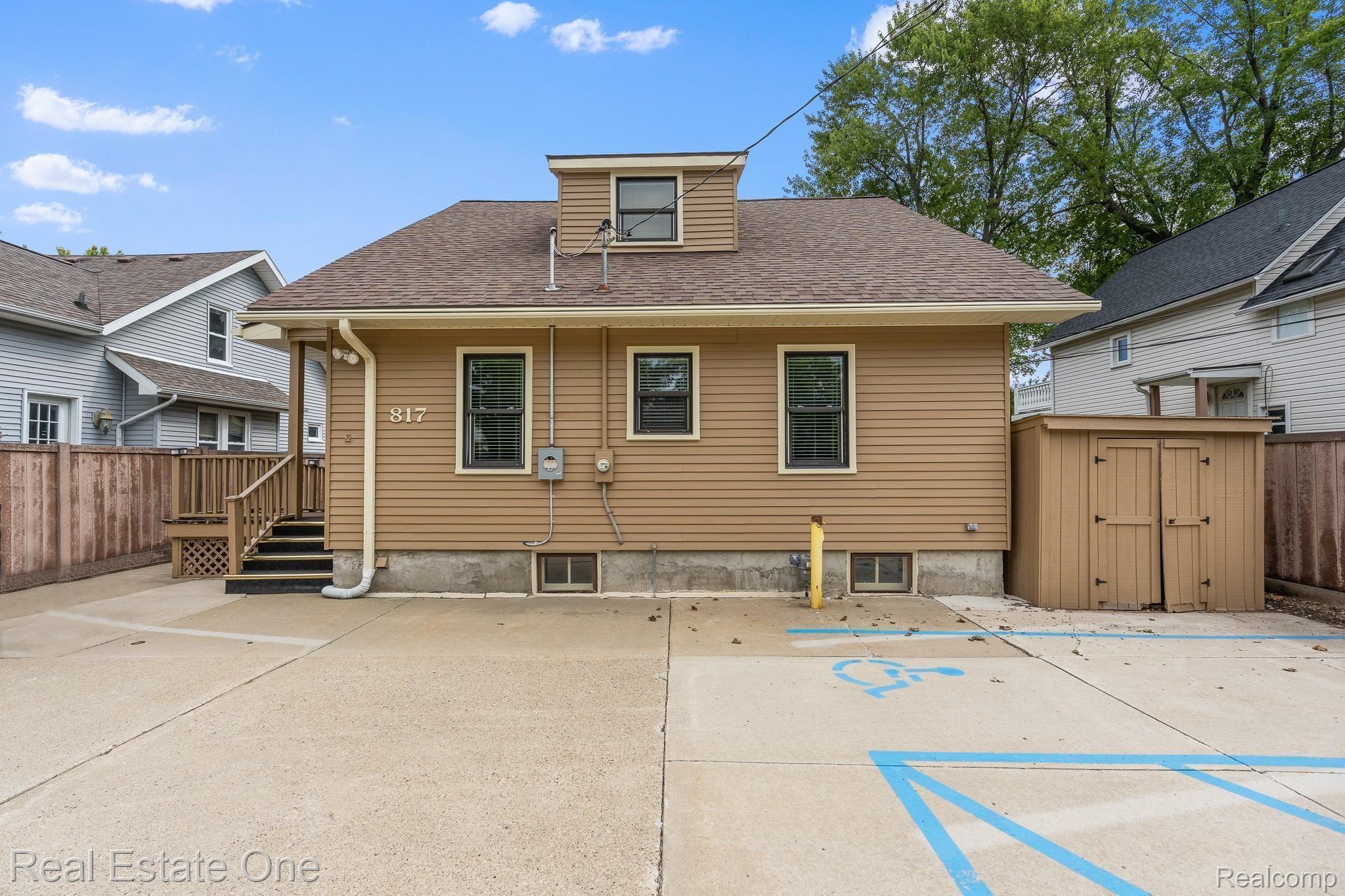 817 N Main UNIT B ST