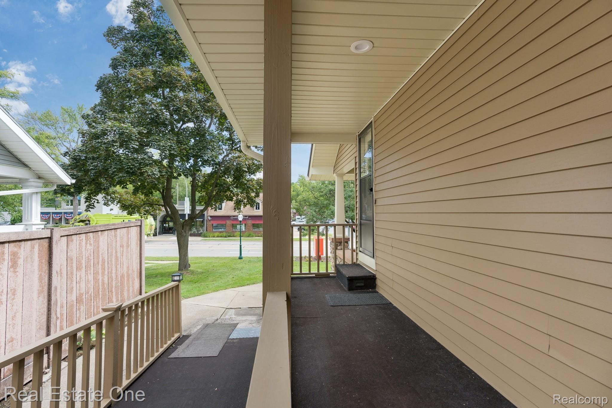 817 N Main UNIT B ST
