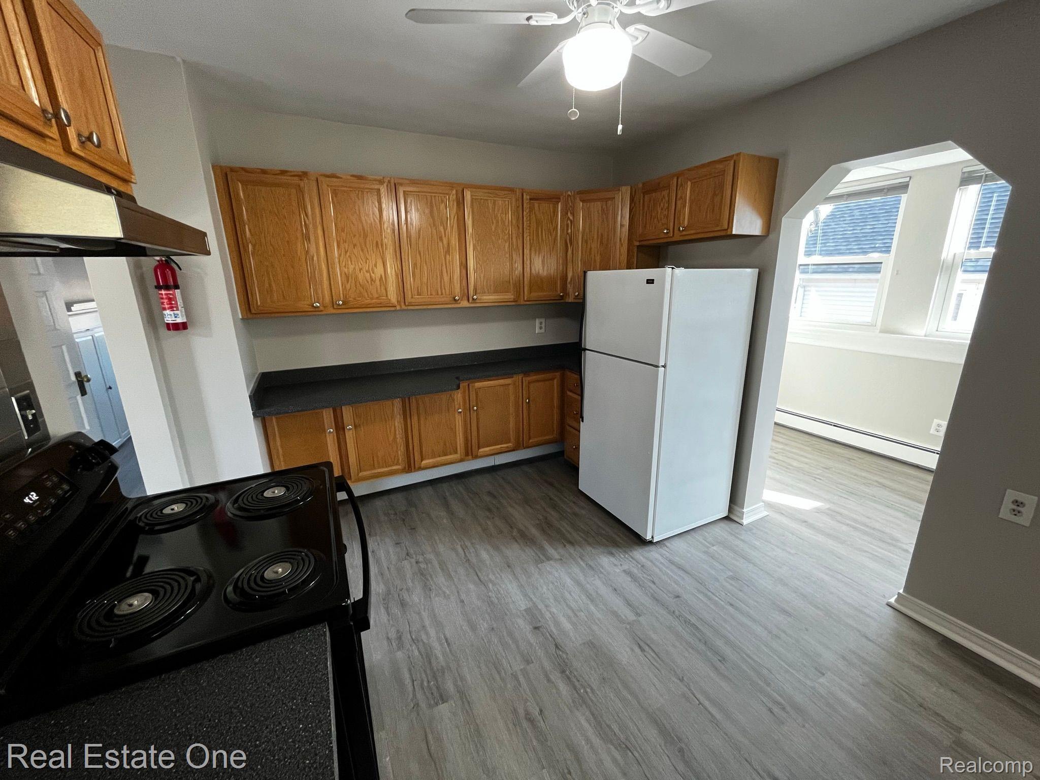 817 N Main UNIT B ST