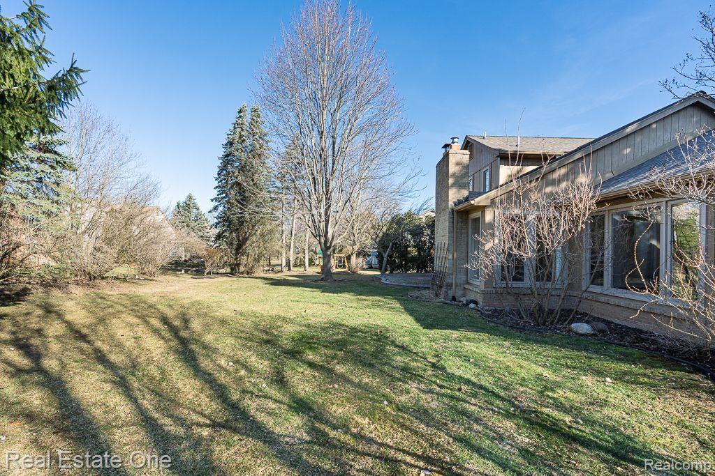 3560 Wedgewood DR