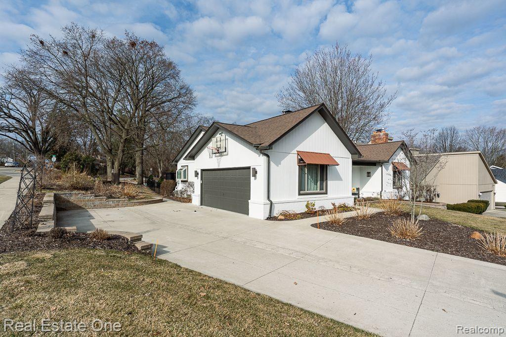 1001 Inglewood AVE