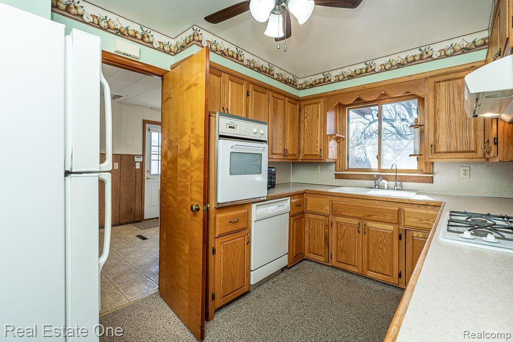5495 WILSON RD