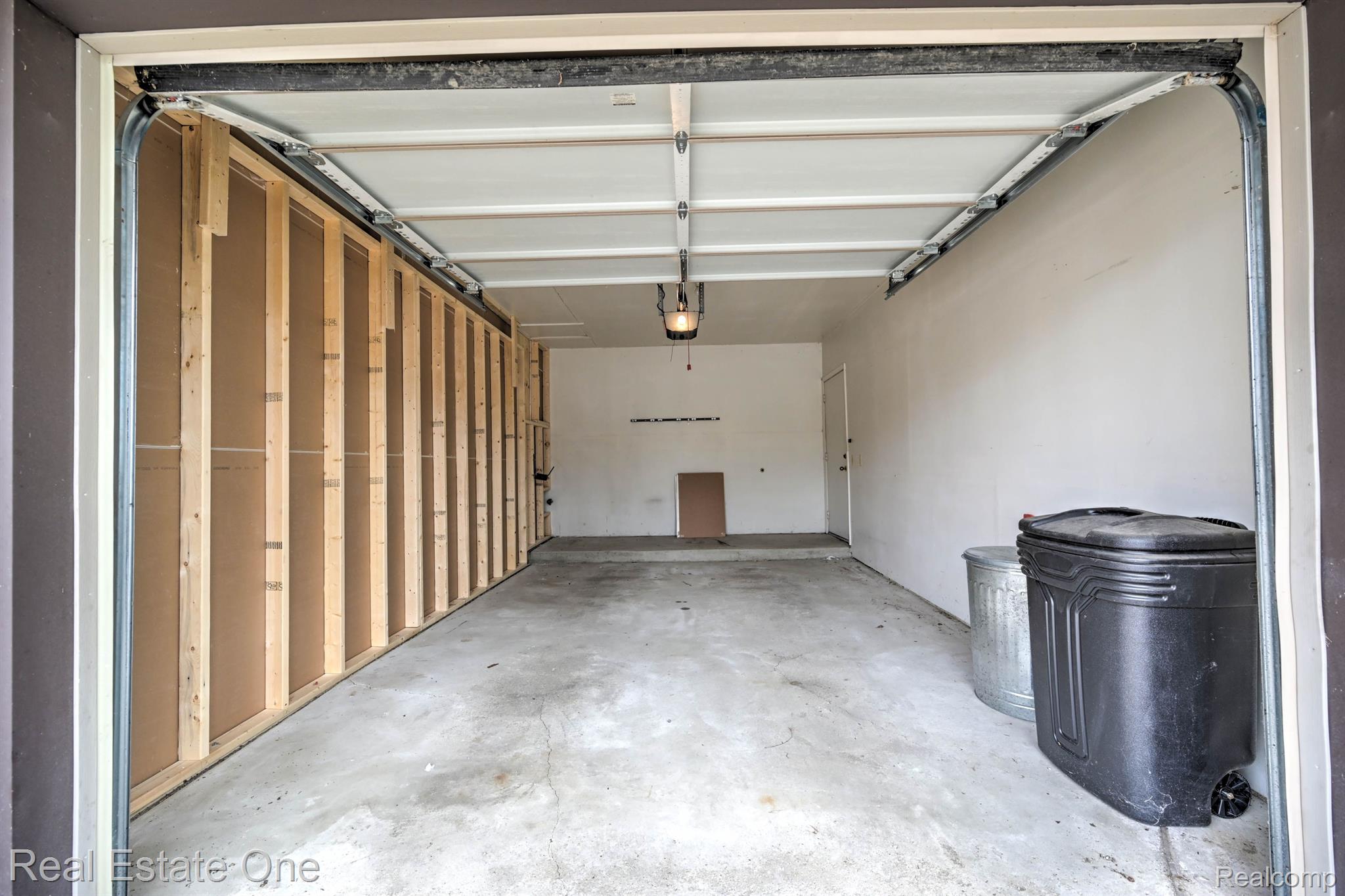 916 WEXFORD WAY 7 2L Unit: 7
