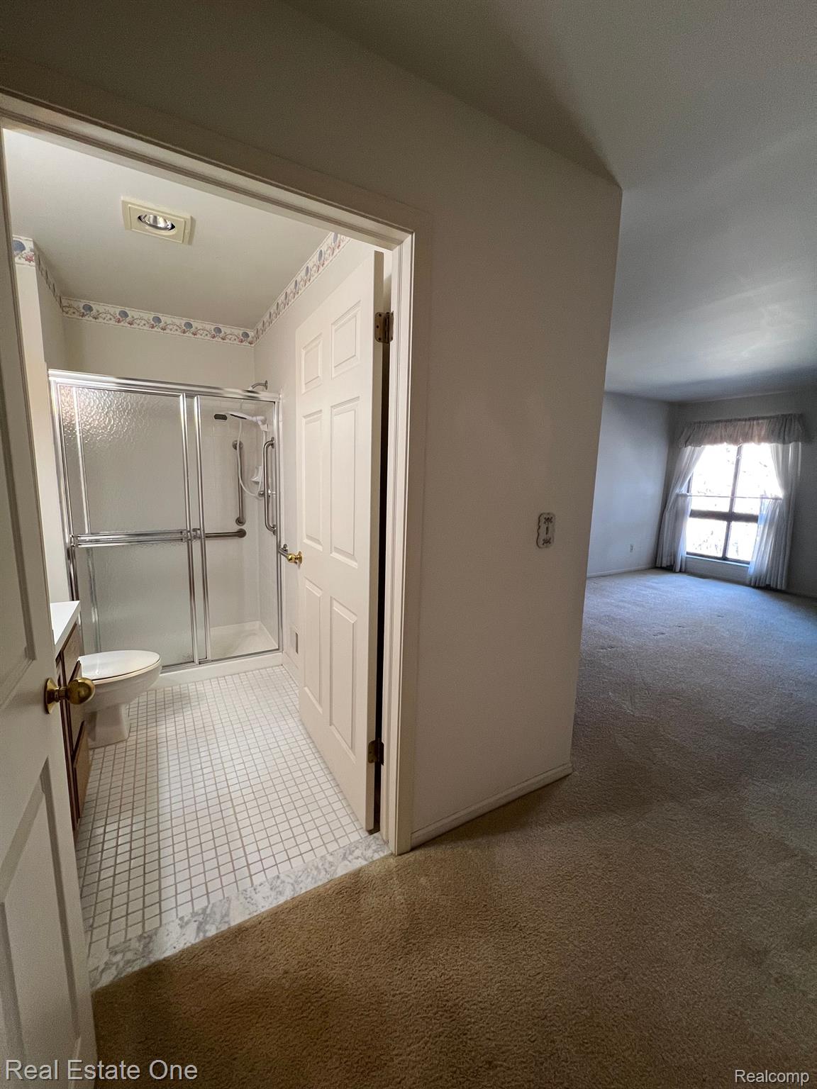 916 WEXFORD WAY 7 2L Unit: 7