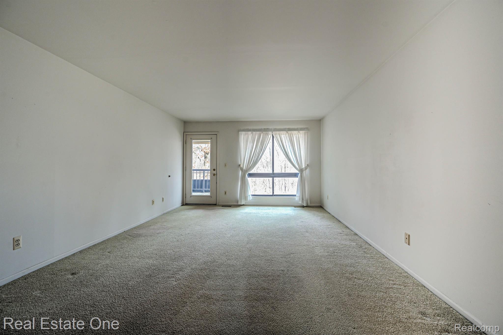 916 WEXFORD WAY 7 2L Unit: 7