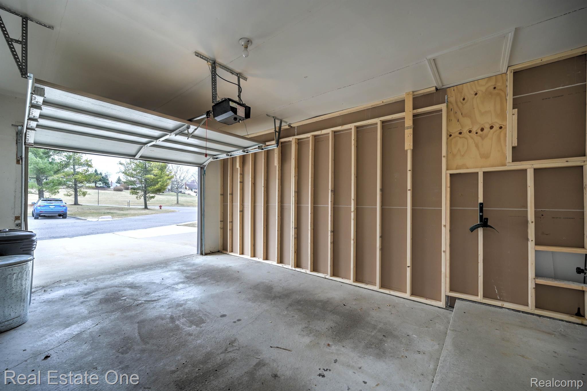 916 WEXFORD WAY 7 2L Unit: 7