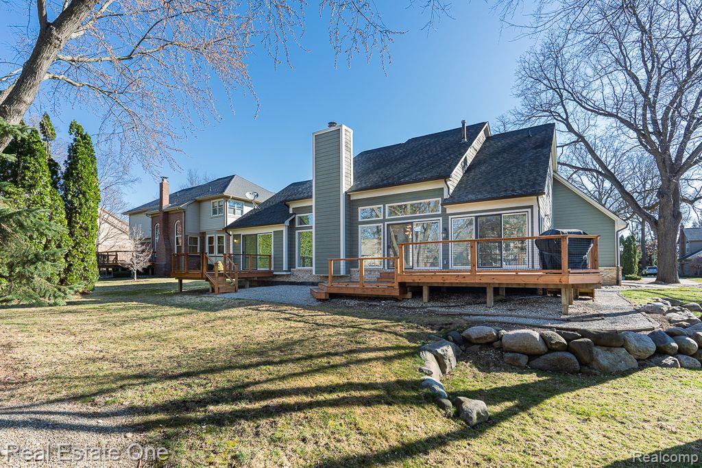 5635 Sheffield DR