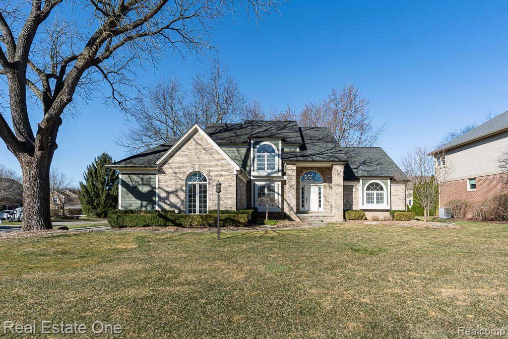 5635 Sheffield DR
