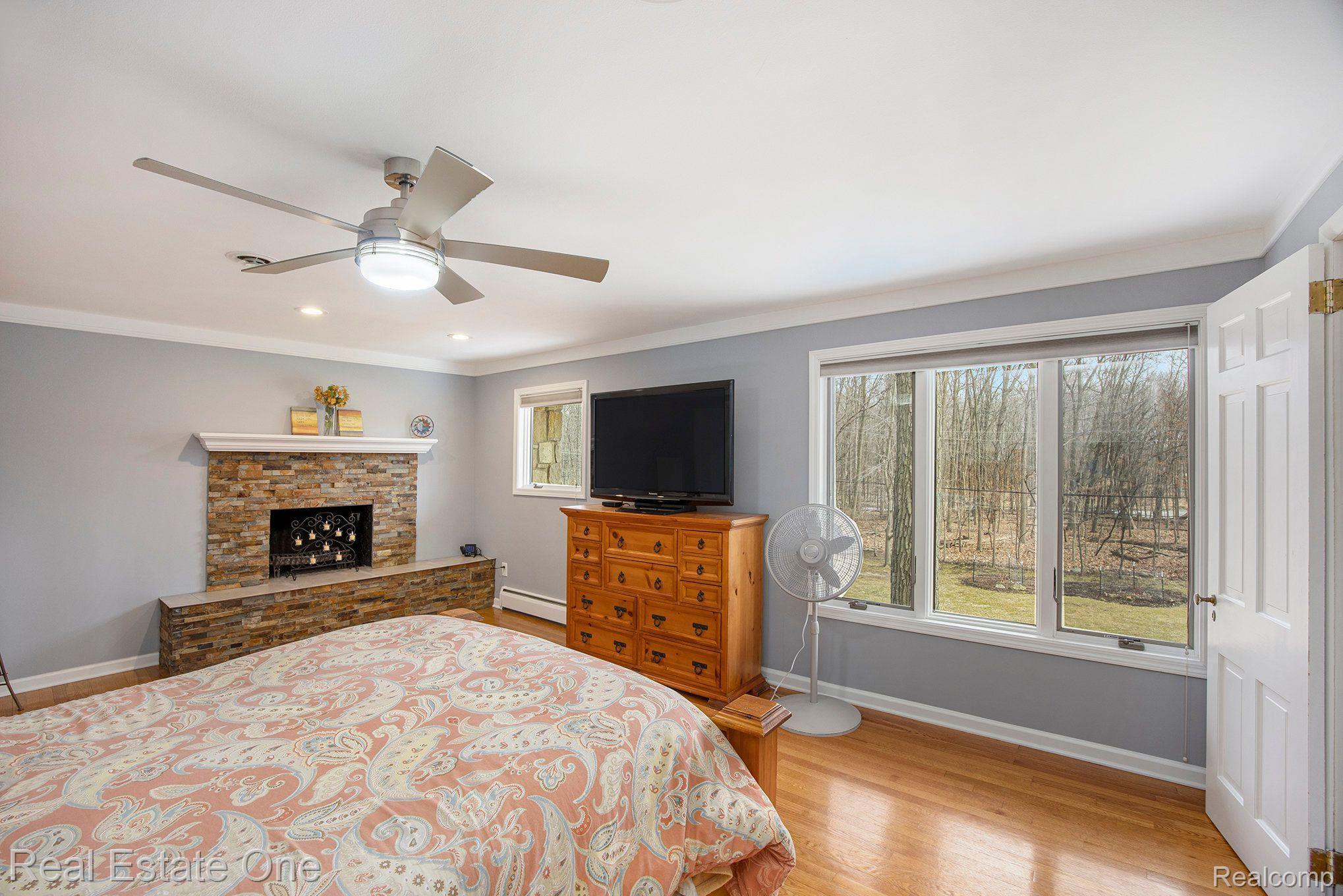 1280 GETTYSBURG