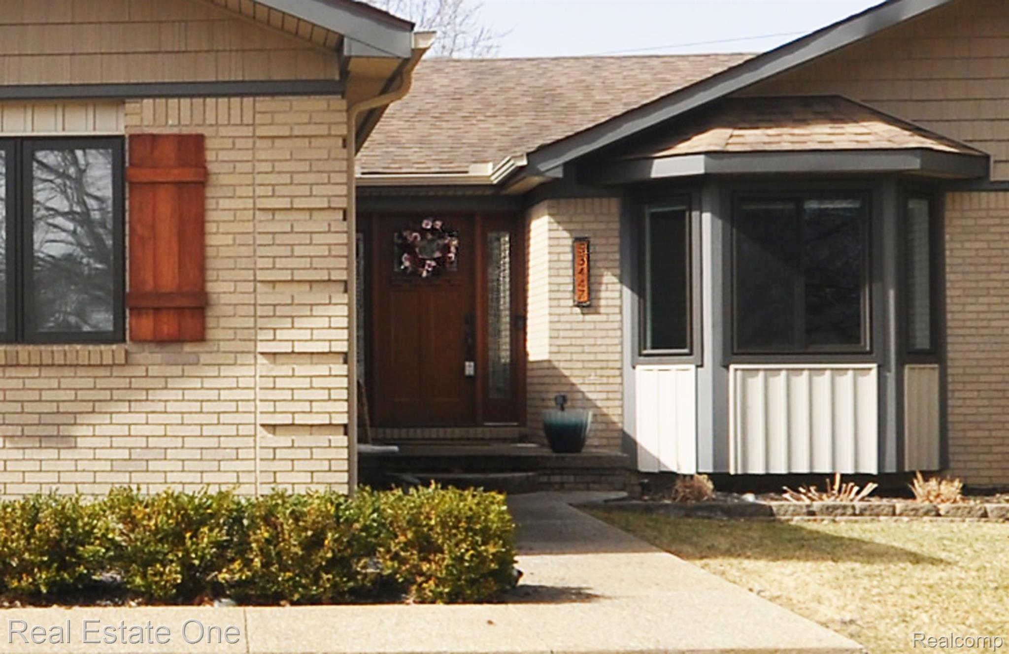 53447 GARLAND DR