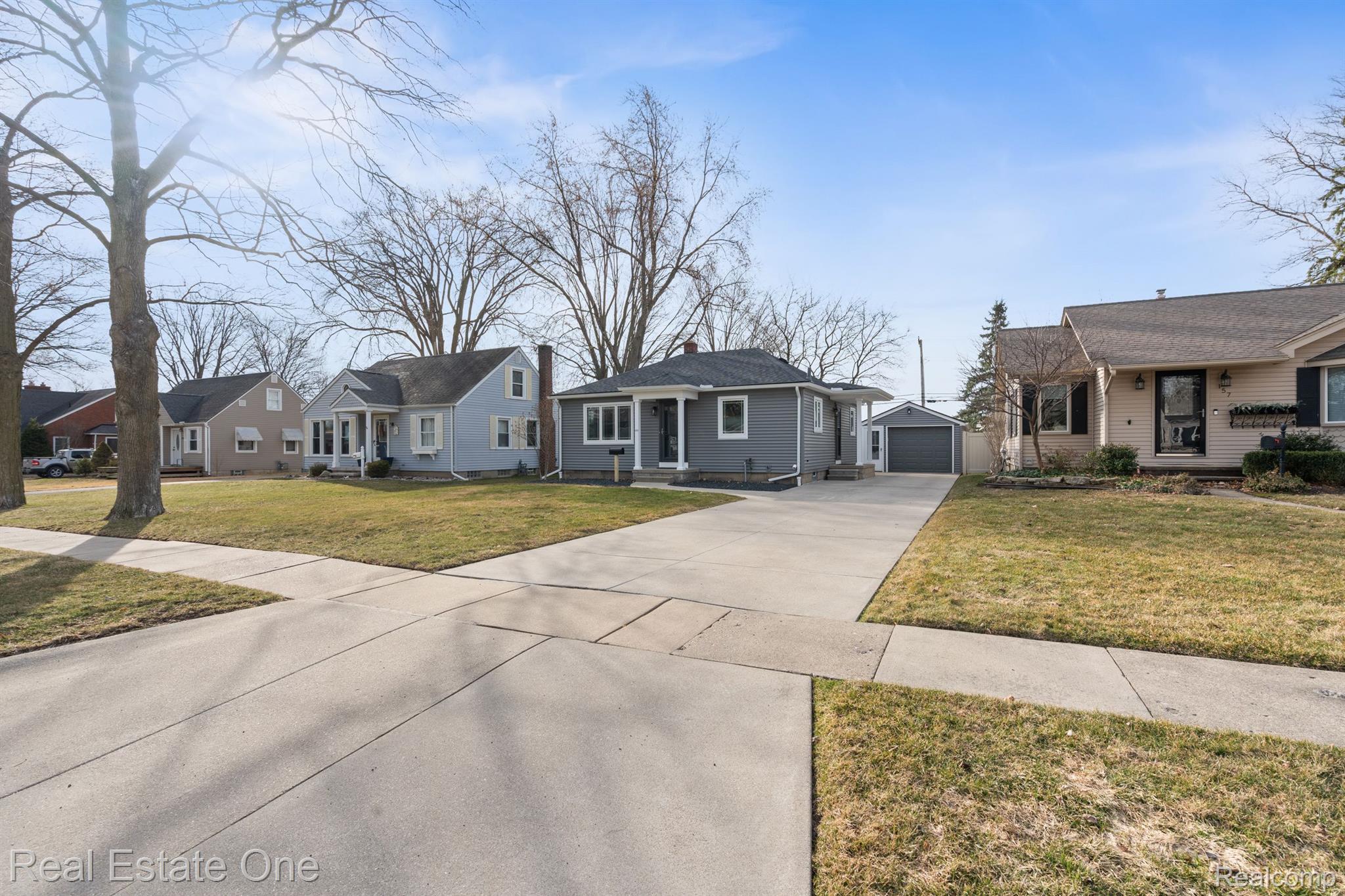 153 CROSWELL ST