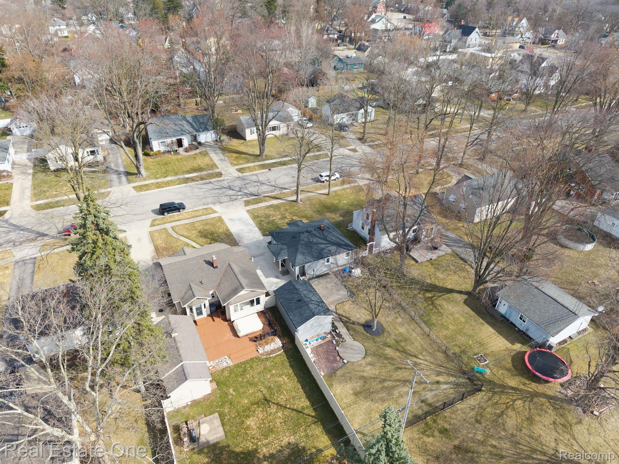 153 CROSWELL ST
