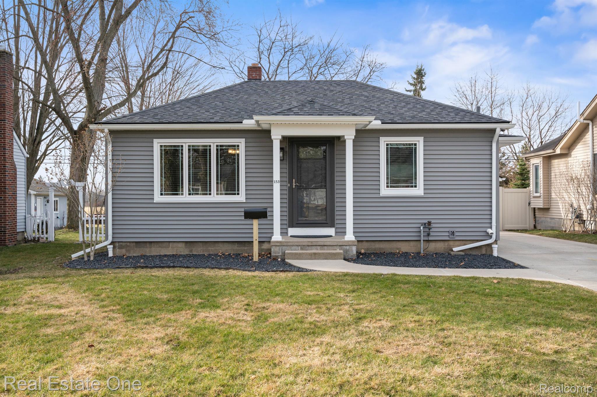 153 CROSWELL ST