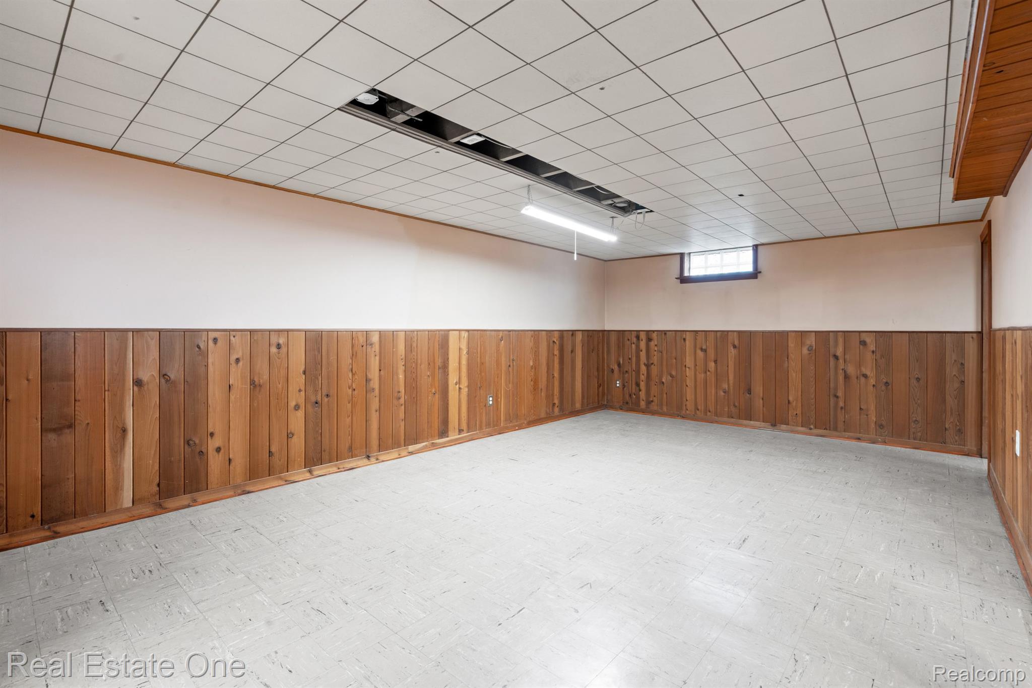 153 CROSWELL ST