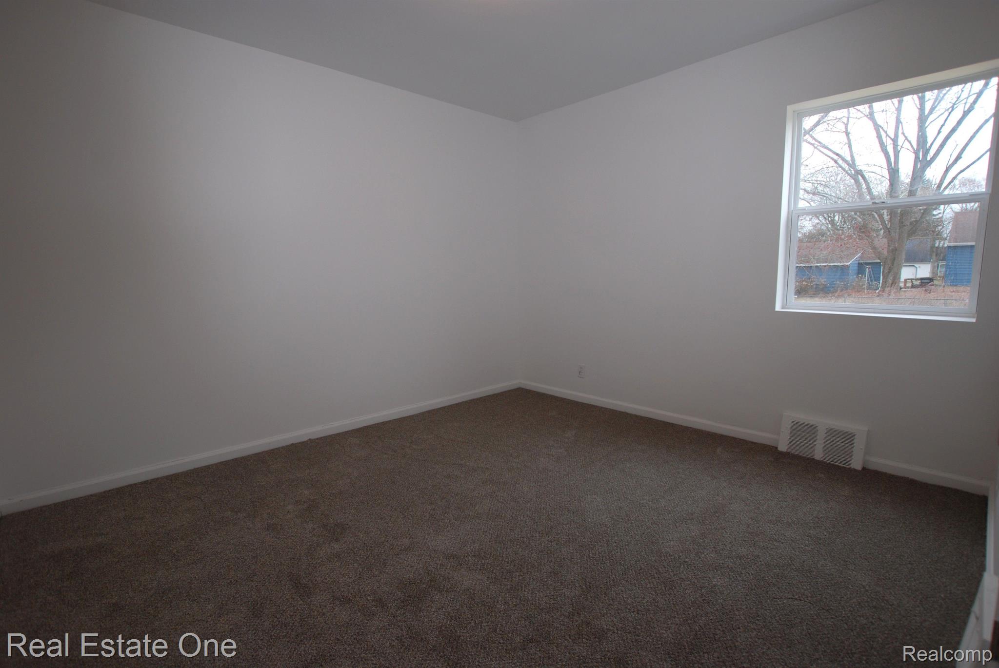 1441 CUTLER ST