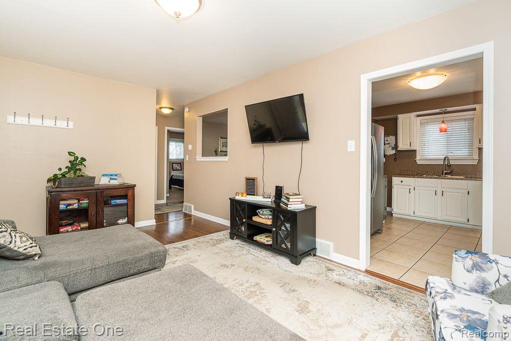 2839 AVALON RD