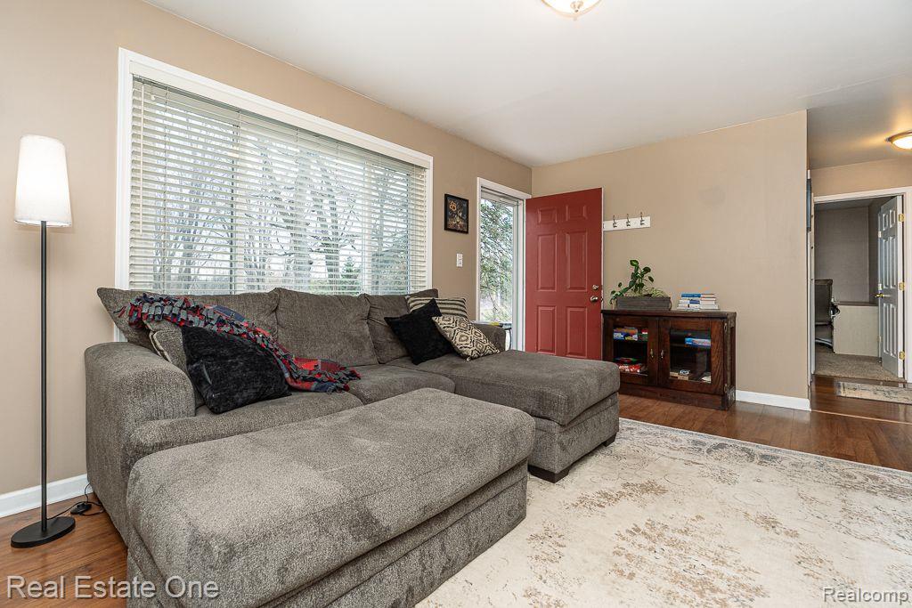2839 AVALON RD