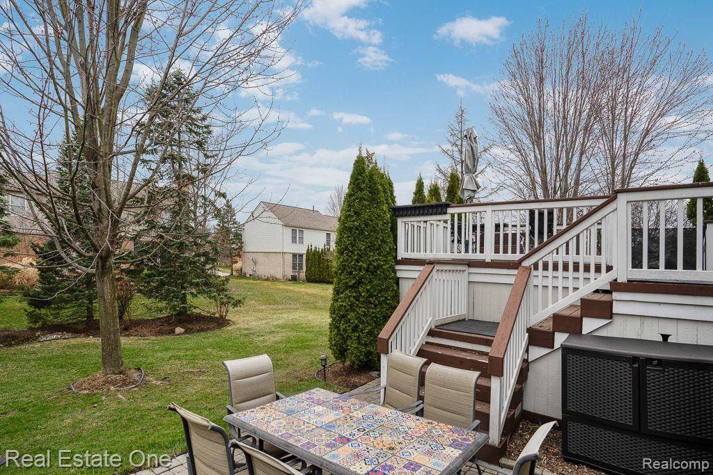 743 Caribou CRT