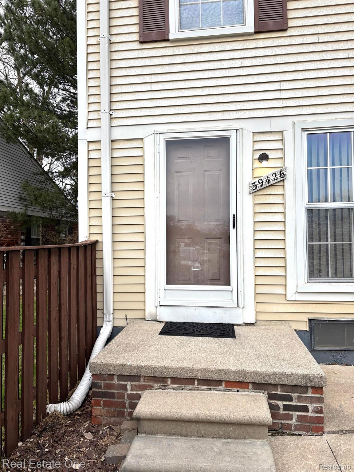 39426 OLD DOMINION DR