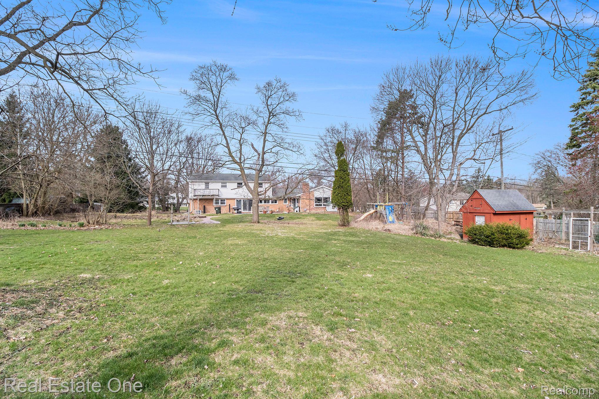 1167 BREWSTER RD