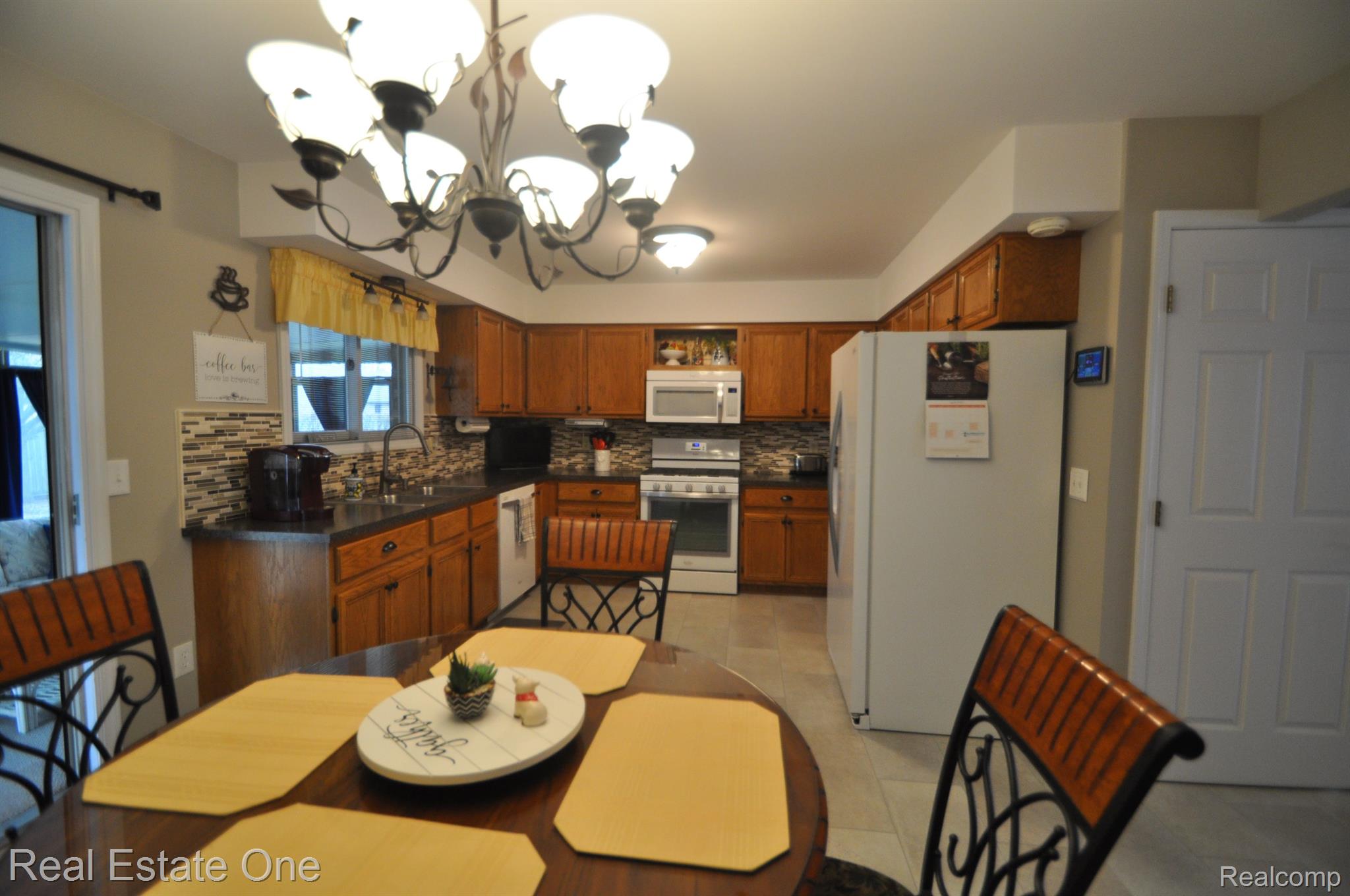 46654 SPRINGHILL DR