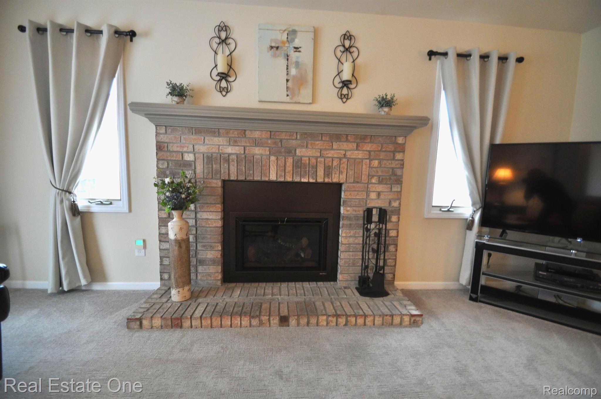 46654 SPRINGHILL DR