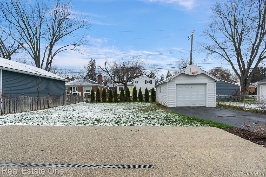 145 LINWOOD AVE