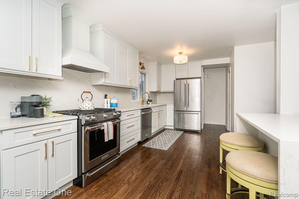 145 LINWOOD AVE