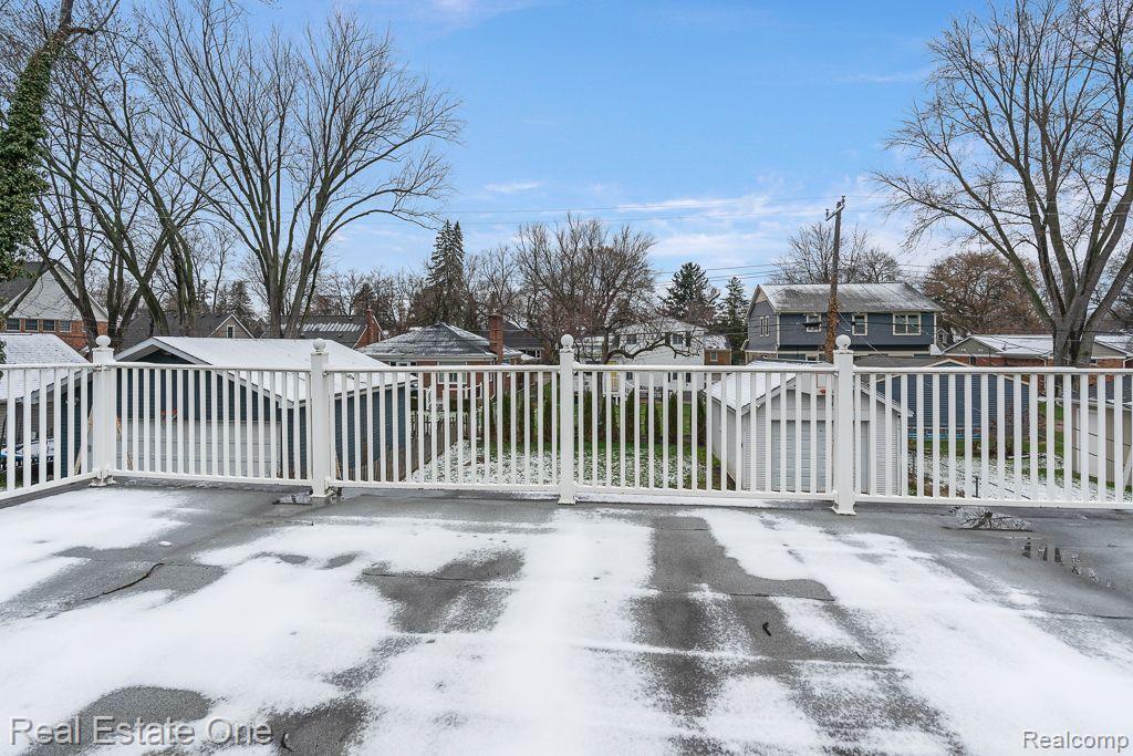 145 LINWOOD AVE