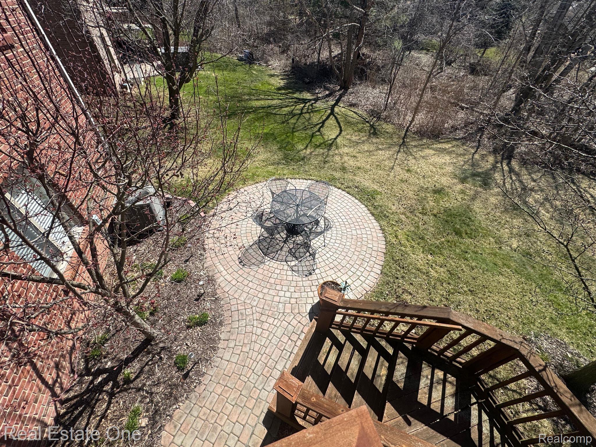 317 LONE PINE CIR