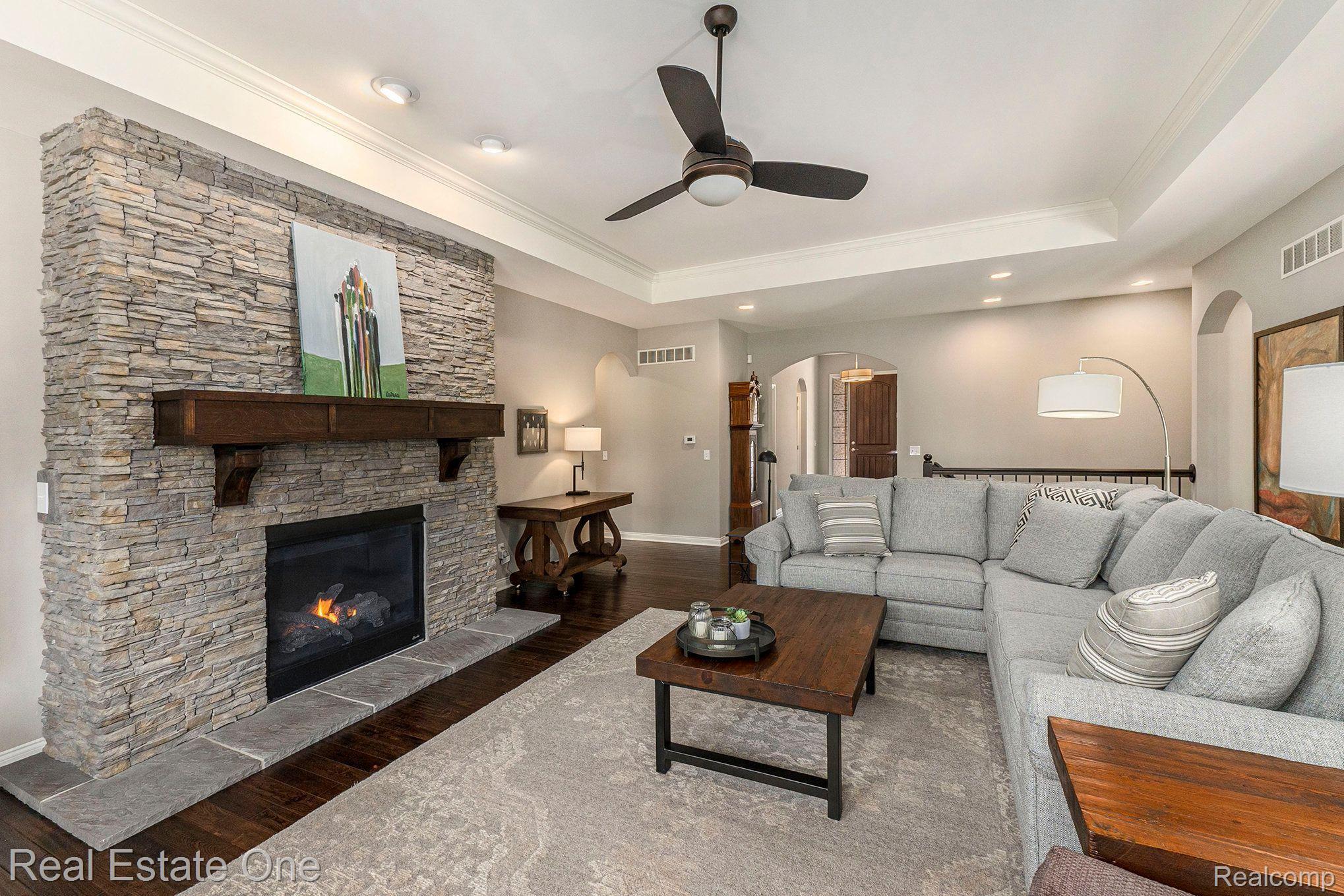 1057 PEMBROKE