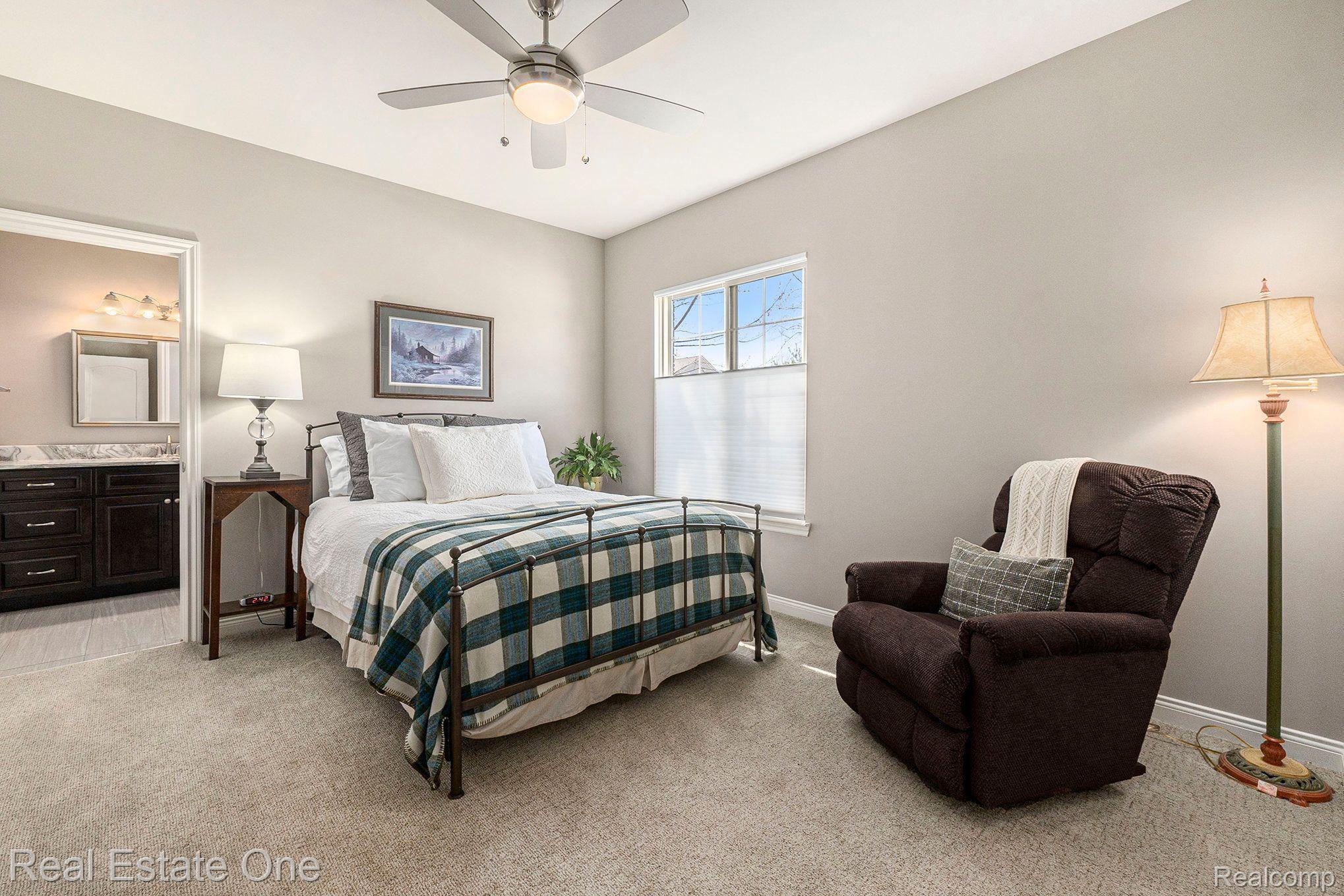 1057 PEMBROKE