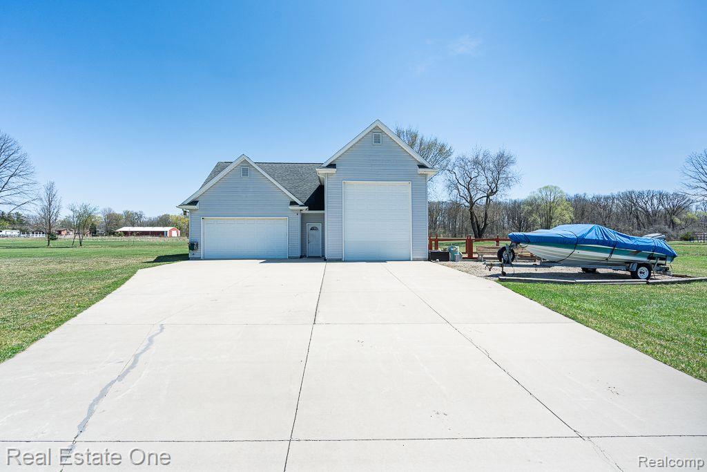 6551 Meldrum RD