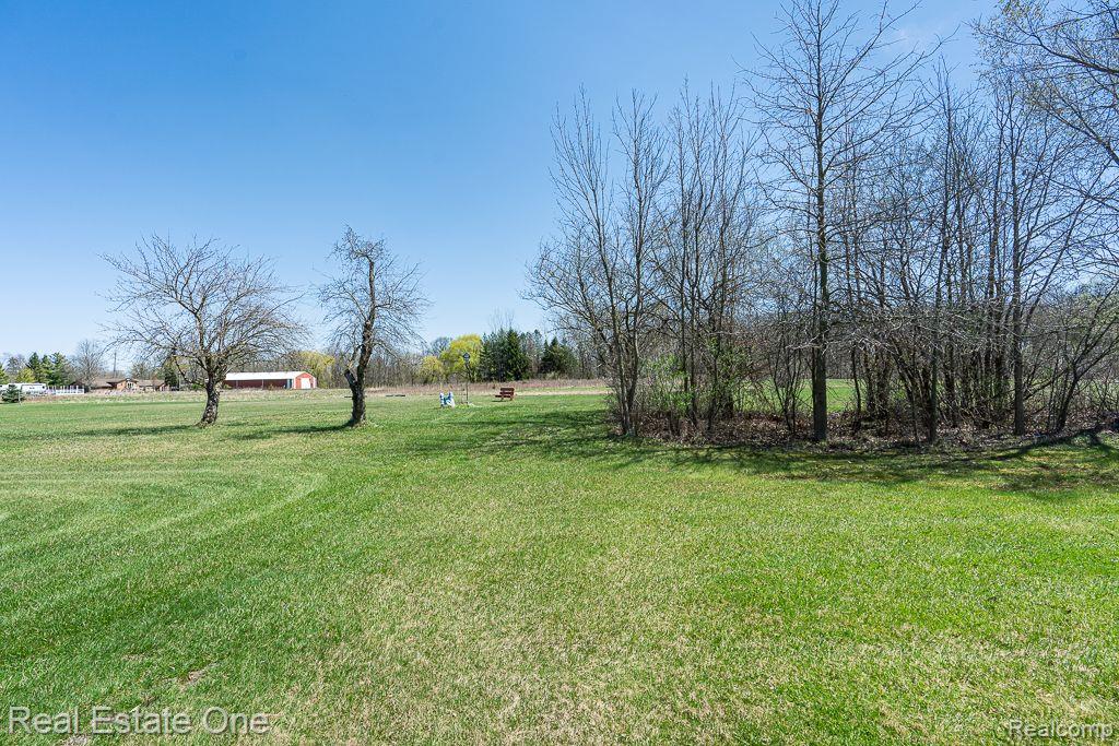 6551 Meldrum RD
