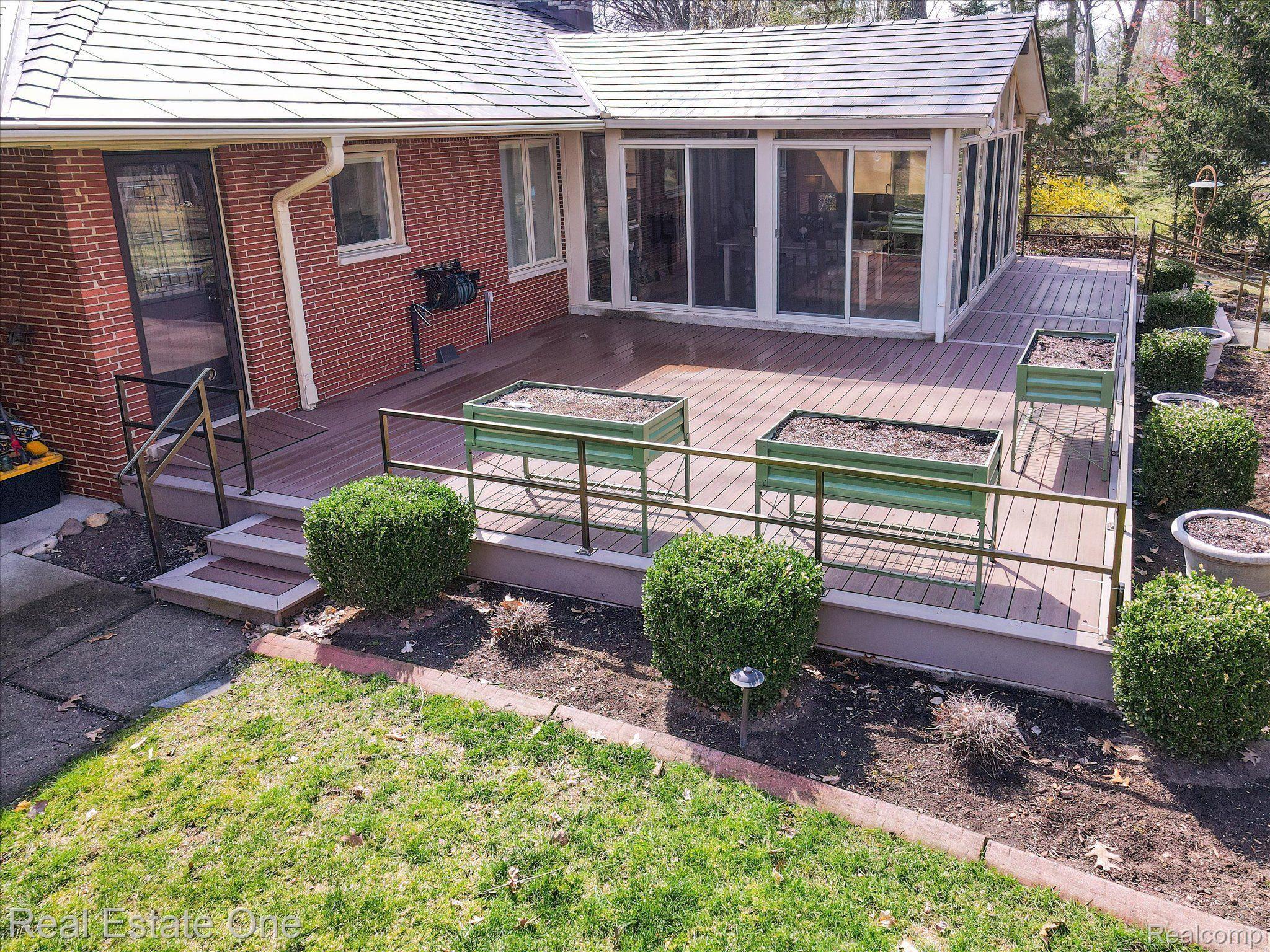 488 ORCHARDALE DR