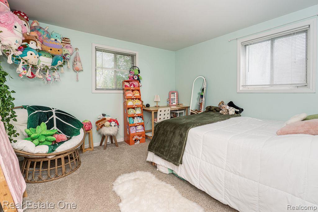 53416 Bellamine DR
