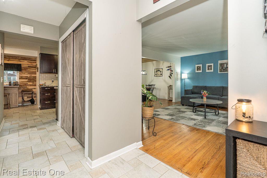 53416 Bellamine DR