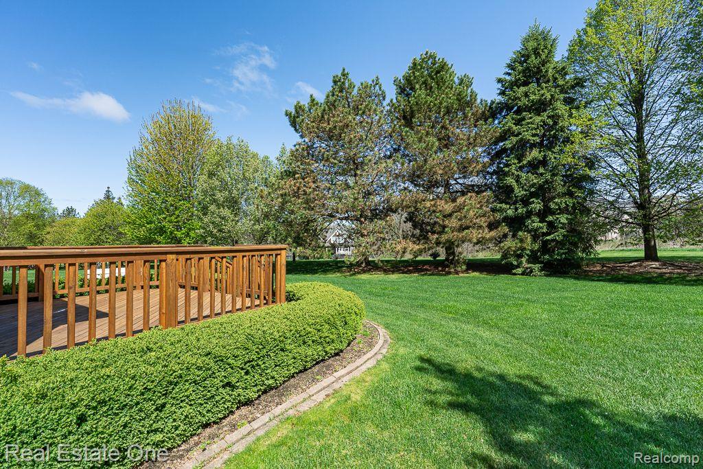 1639 Boulder CRT