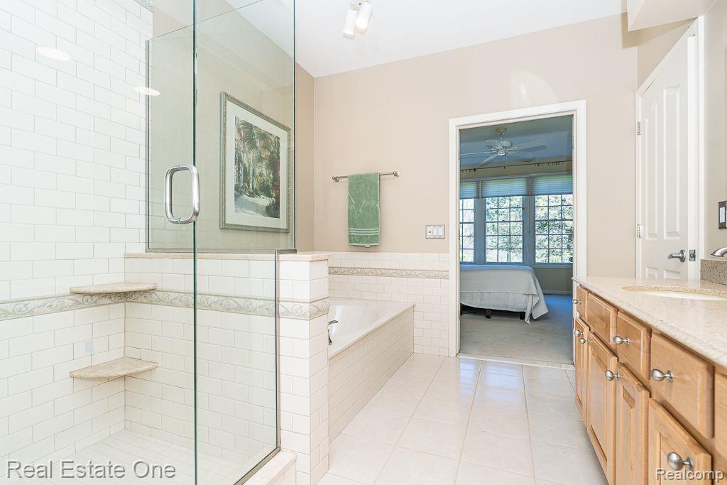 1639 Boulder CRT